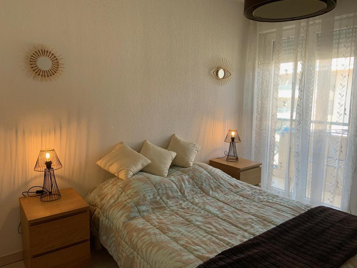 Port Frejus - Le Romanee - Appartement Vue Mer - 2 Chambres Exterior foto